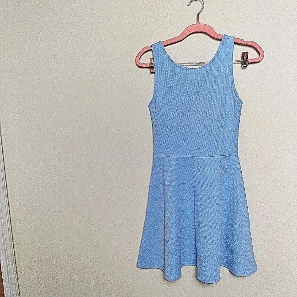 H&M Divided Light Blue Textured Knit Scoop Neck Sleeveless Skater Dress Size 6